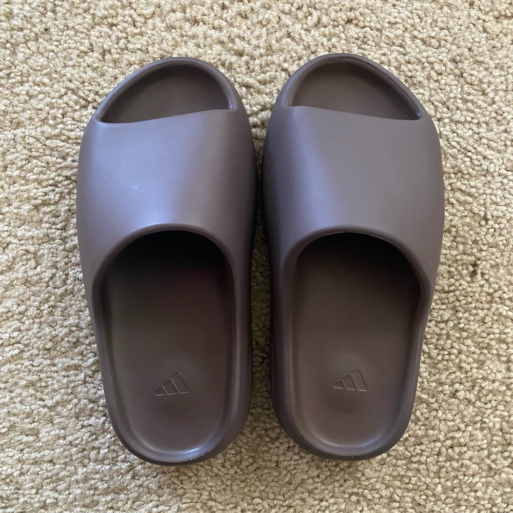Yeezy slide